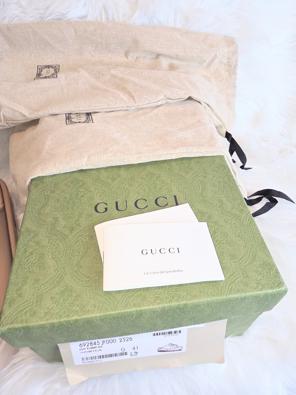 Gucci GG Tan Soft Rubber Logo Slide Sandals NWT Full Inclusion Size 41  $790 - Picture 10 of 11